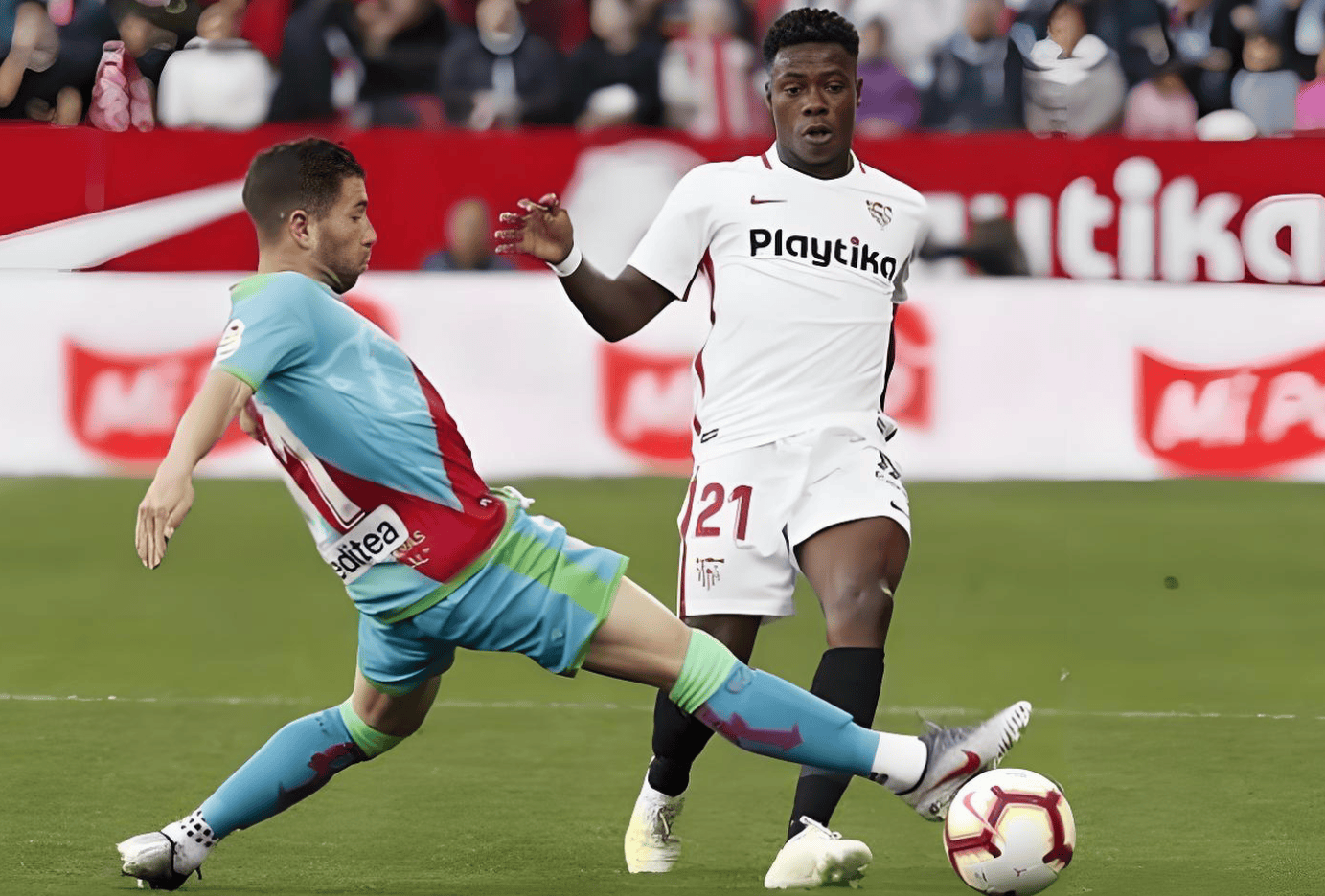 爱游戏-重磅！转折点巴黎圣日耳曼主帅复盘深圳男篮门线救险备战法国杯，深圳男篮冲刺阶段篮板制胜