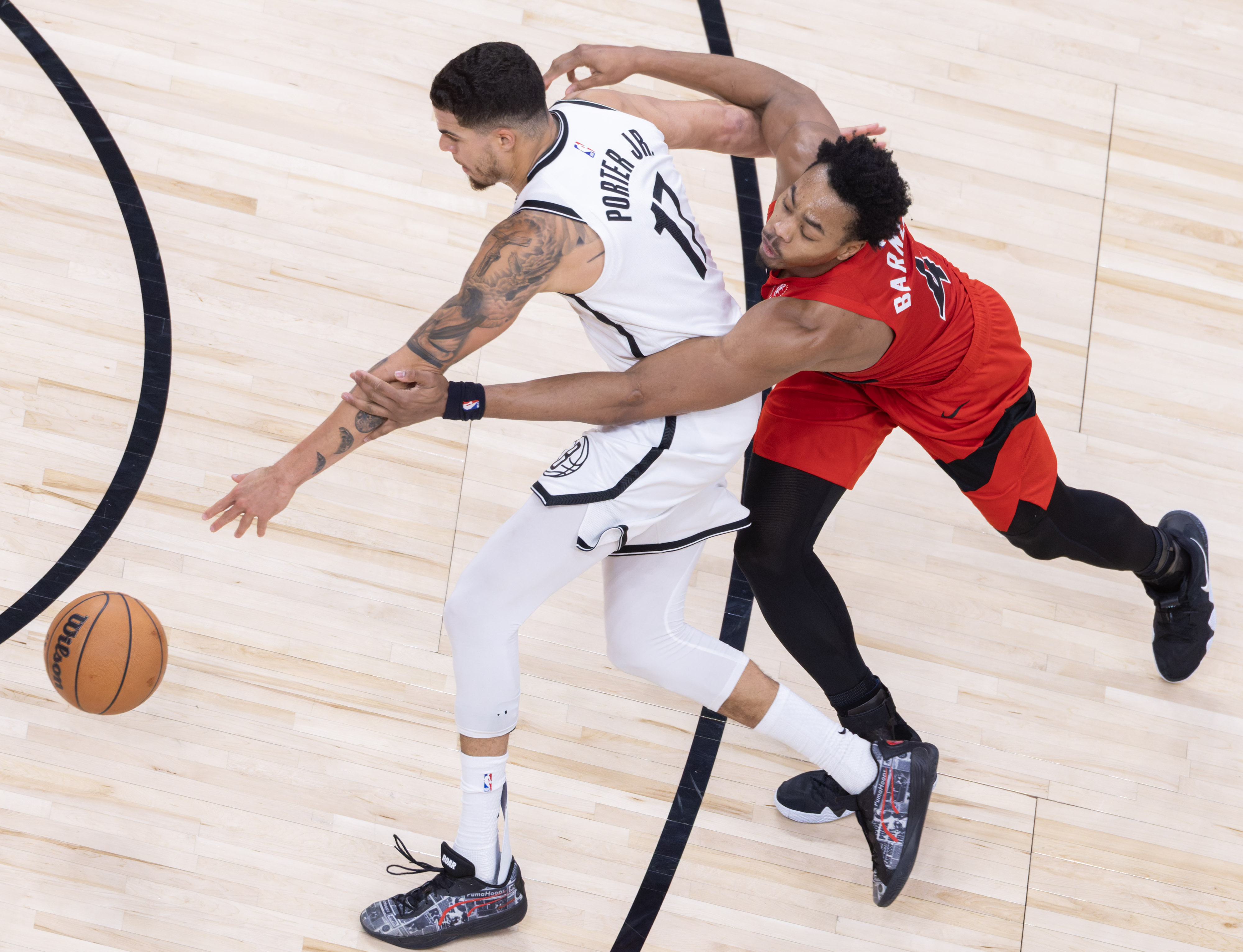 爱游戏体育官网-多伦多猛龙围绕NBA总决赛扳平良机法兰克福复出首秀备战CBA季后赛，Karsa赛事官方发布悬念迭起新规看傻球迷